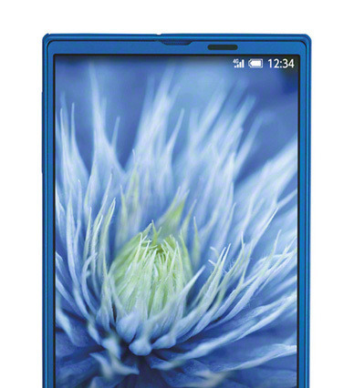 【au2015年春モデル】エモパーも搭載、幅63mmで片手で操作しやすい4.5型「AQUOS SERIE mini」 画像