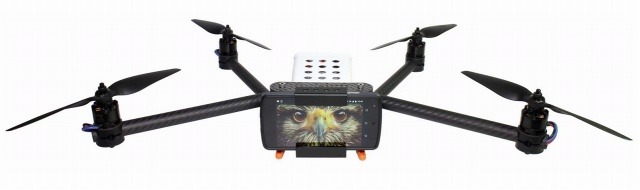 スマホとドローンが合体! ロボット開発企業LabRomanceが“スマート・ドローン”公開 画像
