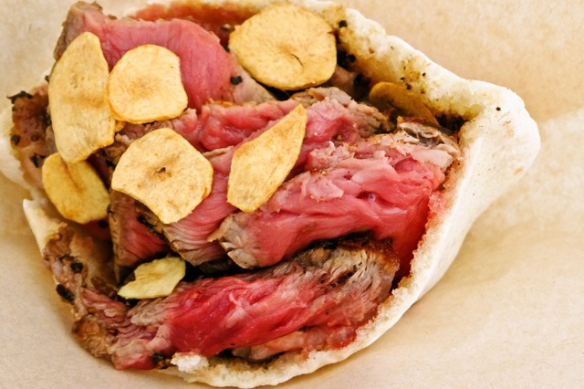 【肉フェス2015】肉好き女子がお届け！ ガッツリ系にもひるまずチャレンジするべし（後編） 画像