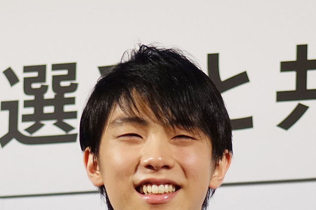 羽生結弦選手、真央復帰は「“嬉しい”に尽きる」 あの“壁ドン”写真についても 画像
