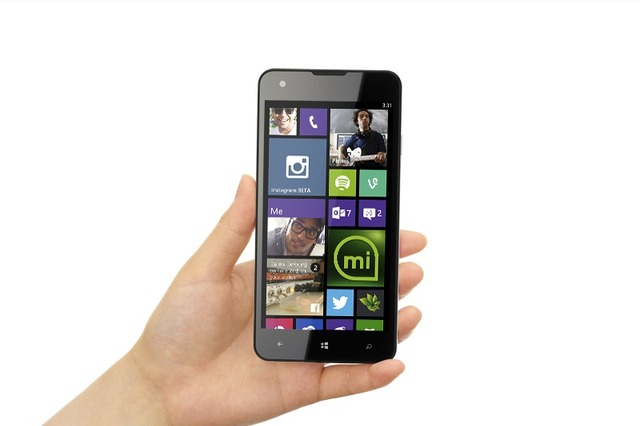 マウスコンピューター、Windows OSスマホ「MADOSMA」販売開始 画像