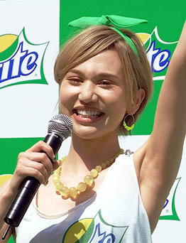 水沢アリー、浦和・槙野との破局理由は 「彼が私よりも…」 画像