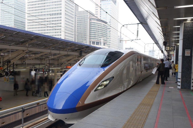 JR西日本、夏季期間の乗客数が大幅アップ 画像
