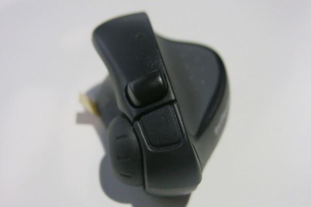 【IFA 2015】ペンを持つように使う小型マウス！ スマホ・タブレット・PCで利用可能 画像