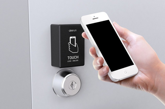 スマホをかざすだけでスマートロックの解錠ができる「Akerun Touch」が登場 画像