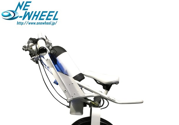 滋賀発！重心移動で運転する電動一輪車「ONEWHEEL」、公道で走行テスト 画像