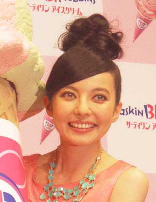 ベッキーの結婚を占った栗原類の“予言”が話題に 画像