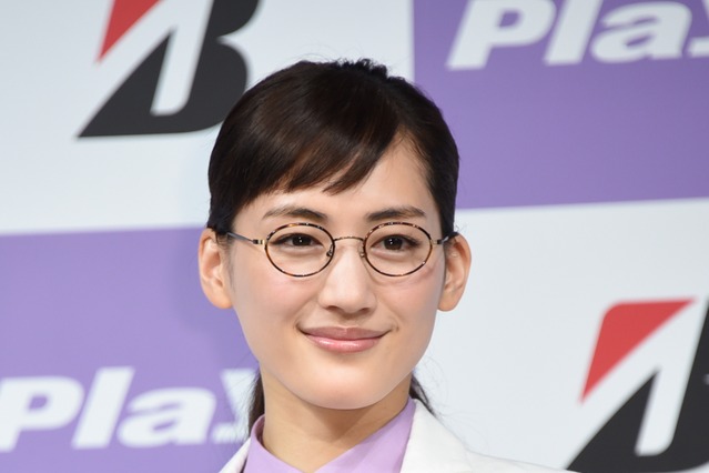 綾瀬はるか、2016年の初夢は“紅白司会” 画像