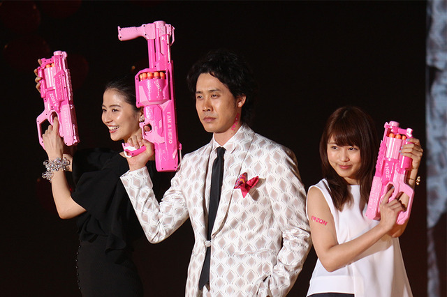 大泉洋、人生初のランウェイも「視線を感じなかった」 画像