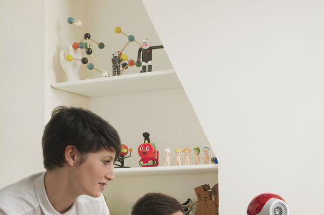 「おしりを触ってみて」……ロボットと分かっていても戸惑うのはなぜ？ 画像