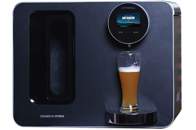 一家に一台？自宅でビールを醸造できるスマホ連携型マシン「Artbreu」 画像
