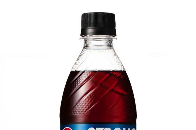 ペプシ史上最強の炭酸、強カフェインの「ペプシストロング」発売へ 画像