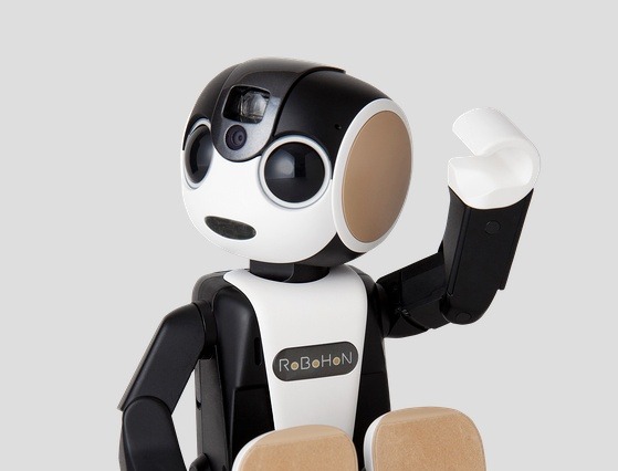 「RoBoHoN」販売開始！「RoBoHoN CAFE」も北青山に期間限定オープン 画像