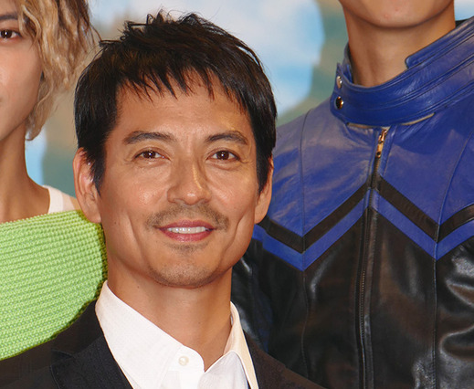 沢村一樹、仮面ライダーに！「ブレイクできるかも」 画像