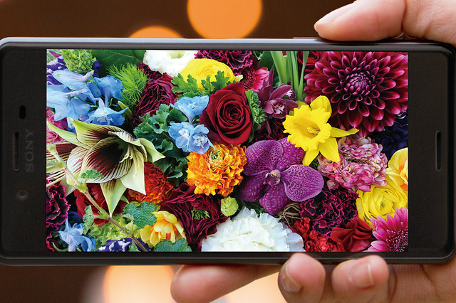 au、Xperia X Performanceの発売日を24日に決定！ 画像