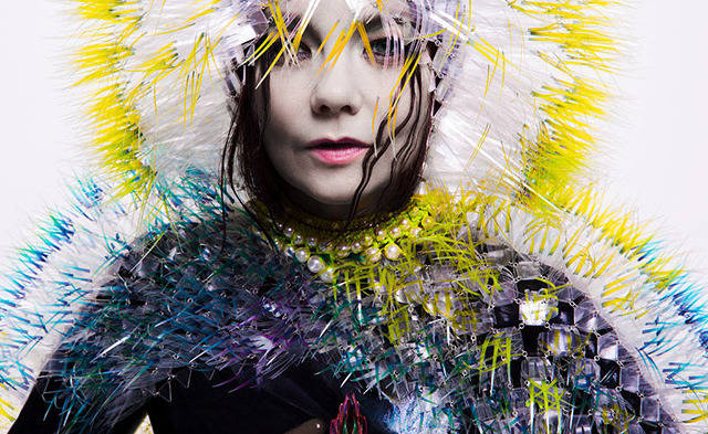 VRとの融合!? 最新テクノロジーで世界を魅了するアーティスト「ビョーク」 画像