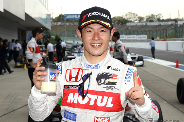 山本尚貴選手、テレ東・狩野恵理アナと結婚 画像