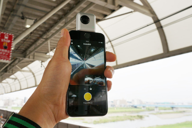 完成度高い！iPhoneが360度カメラに早変わりする「Insta360 Nano」【オトナのガジェット研究所】 画像