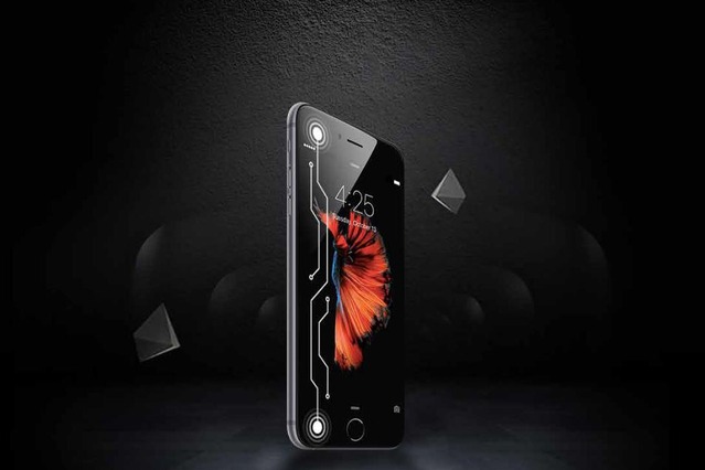 iPhoneに“見えないボタンを追加できる”液晶画面フィルム「Halo Back SSF」が登場! 画像