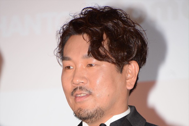 藤本敏史、「ブラは片手で外す派」と告白 画像