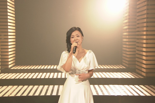 薬師丸ひろ子、NHK「SONGS」で「野性の証明」など映画音楽を熱唱 画像