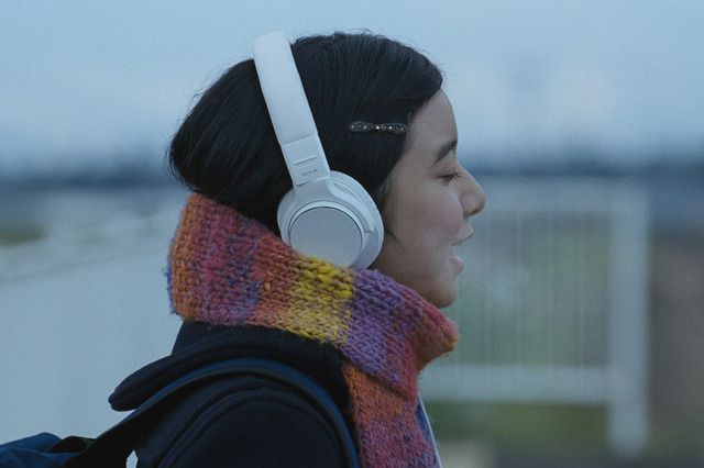 「午後の紅茶」CMのあの歌声美少女は誰だ？ 画像