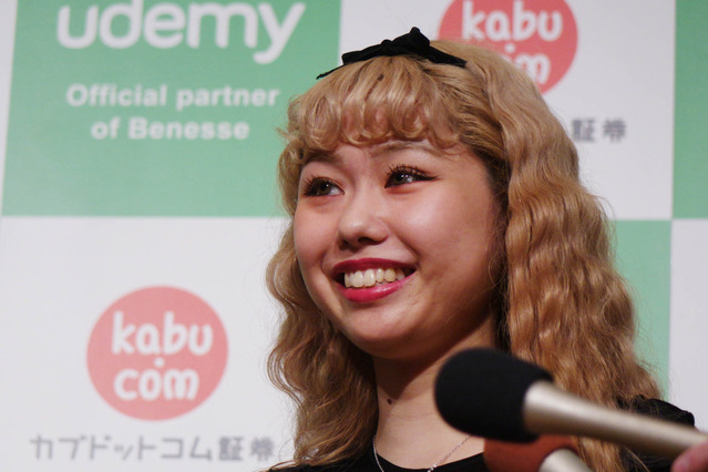 ぺこ、りゅうちぇるは「怒ったら、ほんと面倒でウザい」 画像