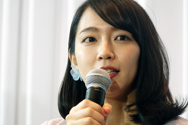 吉岡里帆、高橋一生は「唐揚げ論争的なこだわりを持った人」 画像