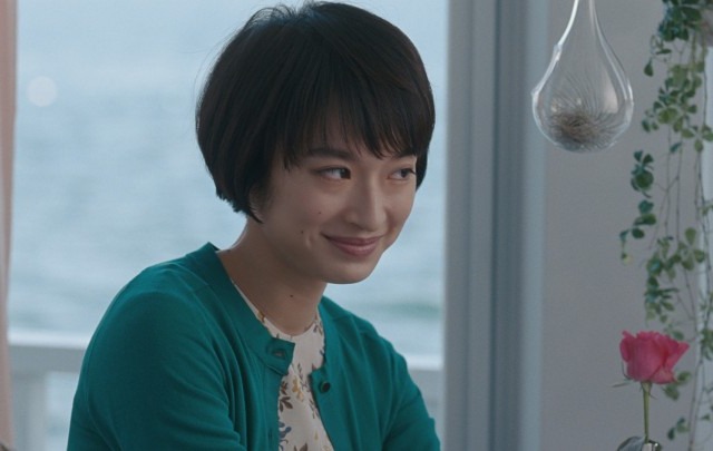 門脇麦が小悪魔女子に！　新CMで2人の男を手玉に取る 画像
