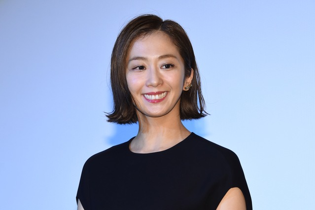 優香、結婚後の心境を告白？「こんなに可愛い子がいたらいいな」 画像