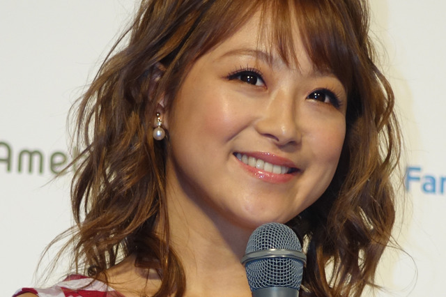 鈴木奈々、デヴィ夫人を「尊敬する“リアクション芸人”」 画像