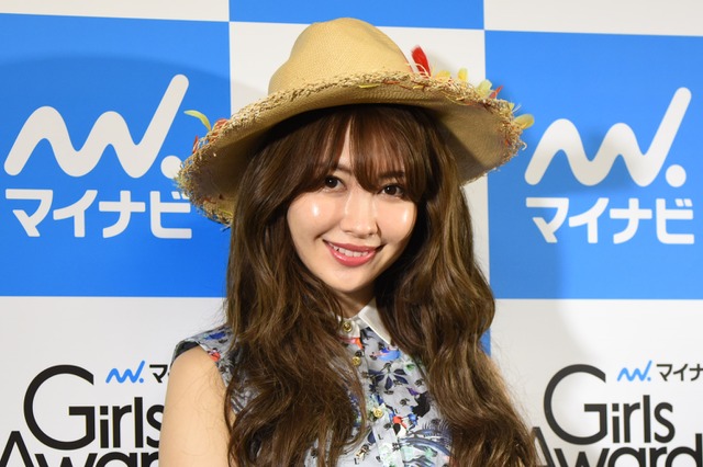 小嶋陽菜「卒業の実感まだわかない」……久々の大型イベントでランウェイ 画像