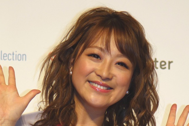 鈴木奈々、茶髪にイメチェン！黒髪との比較写真で「どっちのほうがいいと思いますか？」 画像