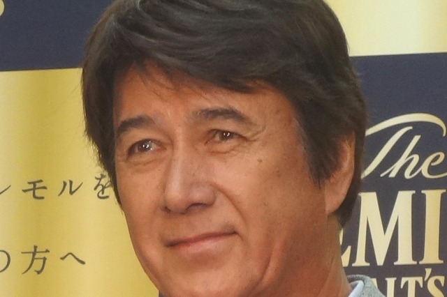 草刈正雄、娘・紅蘭のトレーニングコーチ資格合格にあげたプレゼントとは？ 画像