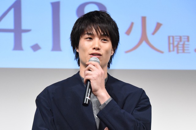 鈴木伸之、波留の「唇は温かかった」！キスシーンに大胆発言!! 画像