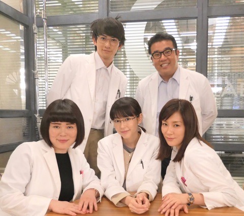 町田啓太、『人パー』チーム八王子製紙集合写真を初公開! 画像
