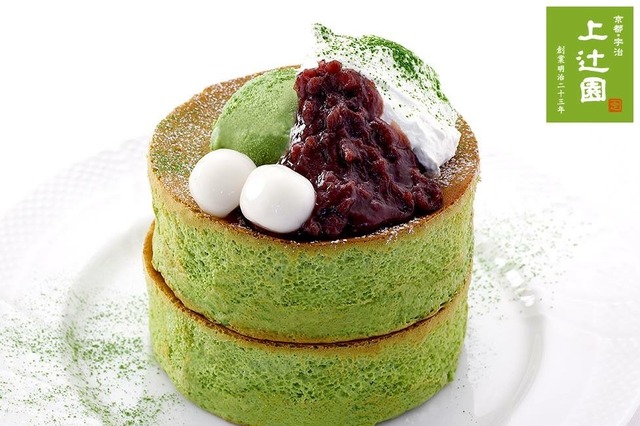 星乃珈琲店から抹茶づくしのスフレパンケーキが登場 画像