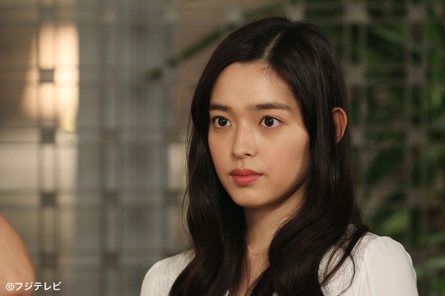 矢作穂香、改名後初のテレビドラマ出演!『貴族探偵』で気品に満ちた令嬢役 画像