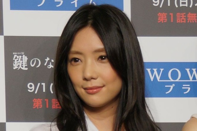 倉科カナ、趣味は『ゴッドファーザー』を鑑賞しながらの写経!? 画像