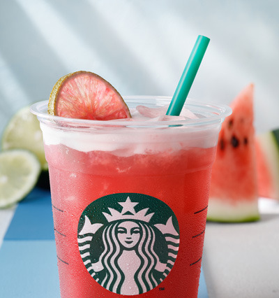 バリスタが仕上げにシェイク！スターバックスから新商品「シェイクン ウォーターメロン & パッション ティー」 画像