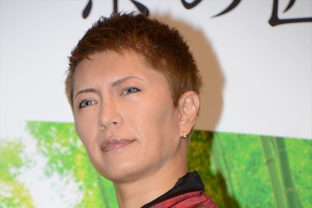 GACKT、亡くなったバンド仲間をしのぶ「アイツがいなくなってもう18年……」 画像