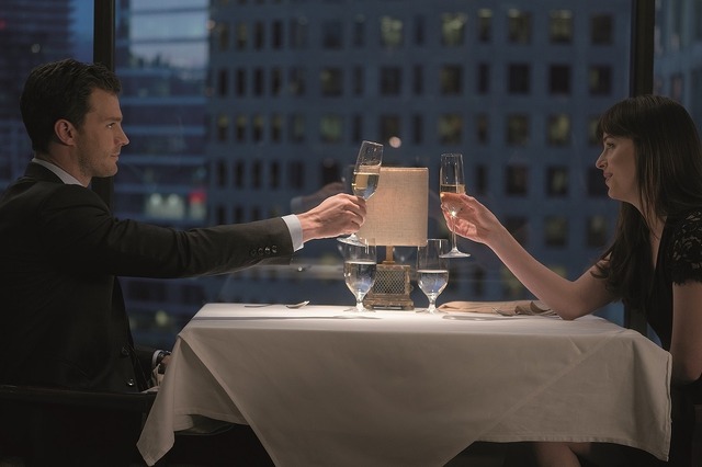 エロティックでドキドキの展開！『フィフティ・シェイズ・ダーカー』特別映像が公開に！ 画像