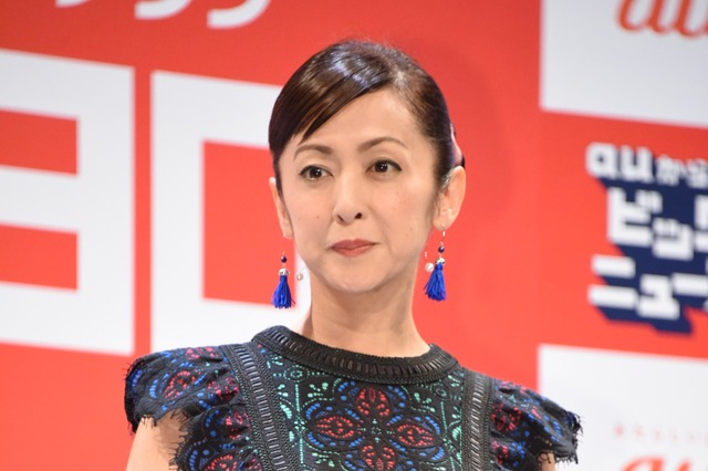 斉藤由貴「子供のスマホ教育、さじ加減が難しい」 画像