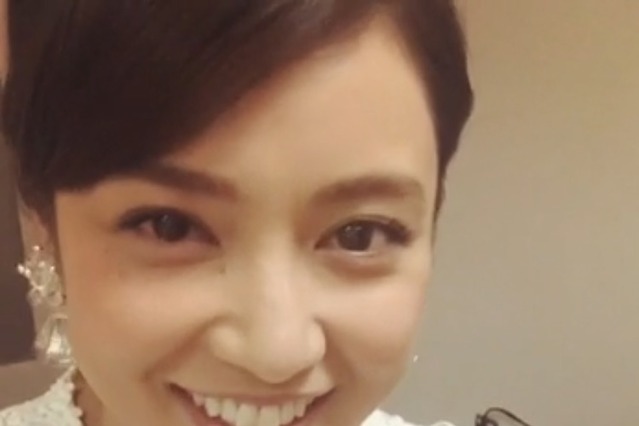 平愛梨の自撮り動画にファン「何しても可愛い」と絶賛 画像