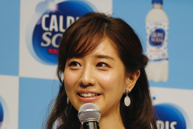 田中みな実、“肘ブラ”ヌードの真相は「あのライバル女子アナへの対抗意識」？ 　 画像