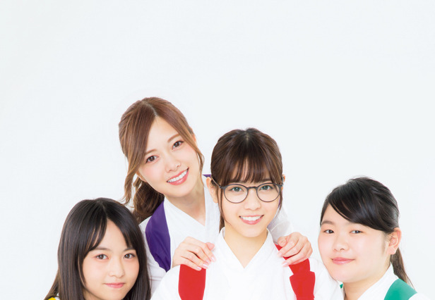 乃木坂46・西野七瀬ら『あさひなぐ』薙刀部メンバーが銭湯でグラビア 画像