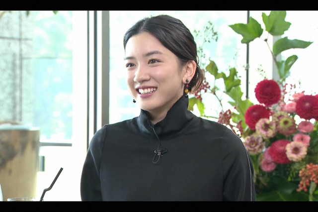 来年の朝ドラヒロイン・永野芽郁、先輩女優2人に演技相談「下手くそで落ち込む」 画像