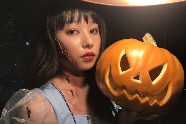 桜井日奈子、ハロウィン仮装で血まみれゾンビに！「次は血だらけのナースゾンビに」 画像