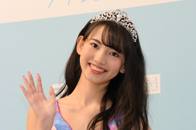 9頭身の女子高生・黒木麗奈、2018年三愛水着楽園イメージガールに就任 画像