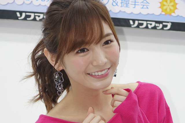 ほのか、大人の色気漂うセクシーな秘蔵カット公開！ 画像